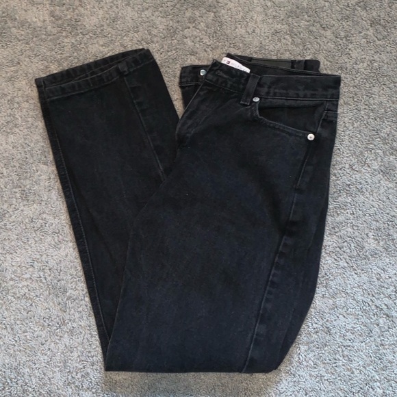 Black Tommy Hilfiger Mom Jeans - Picture 1 of 5